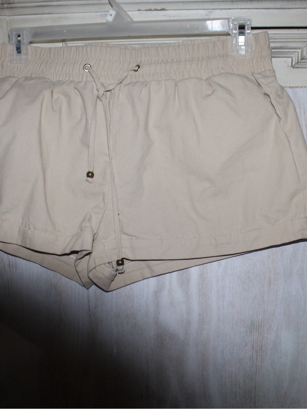 Women’s Casual Drawstring Shorts in Beige